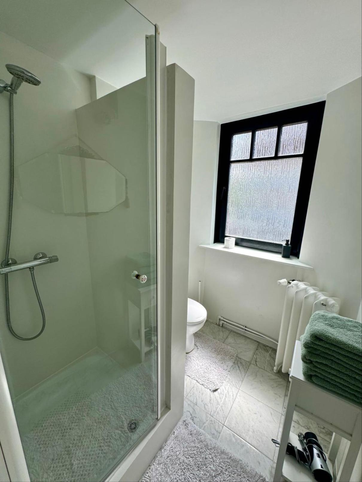 Ruime Slaapkamers Met Badkamers In Belle Epoquevilla- Concessiewijk Де-Хаан Экстерьер фото