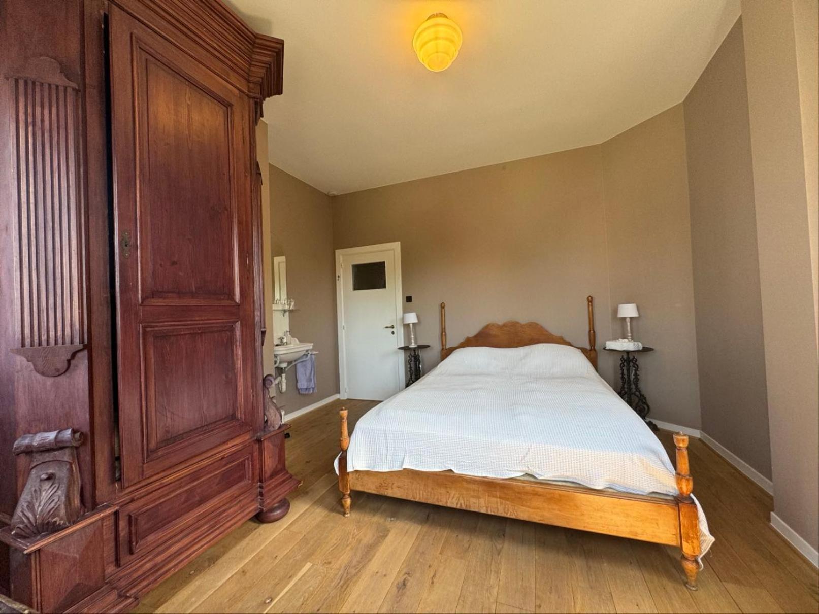 Ruime Slaapkamers Met Badkamers In Belle Epoquevilla- Concessiewijk Де-Хаан Экстерьер фото